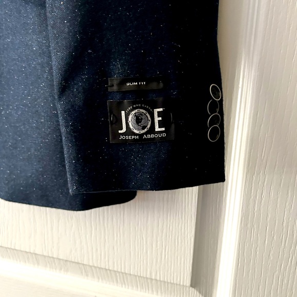 “NEW” JOE ABBOUD SPORT COAT - Picture 3 of 7